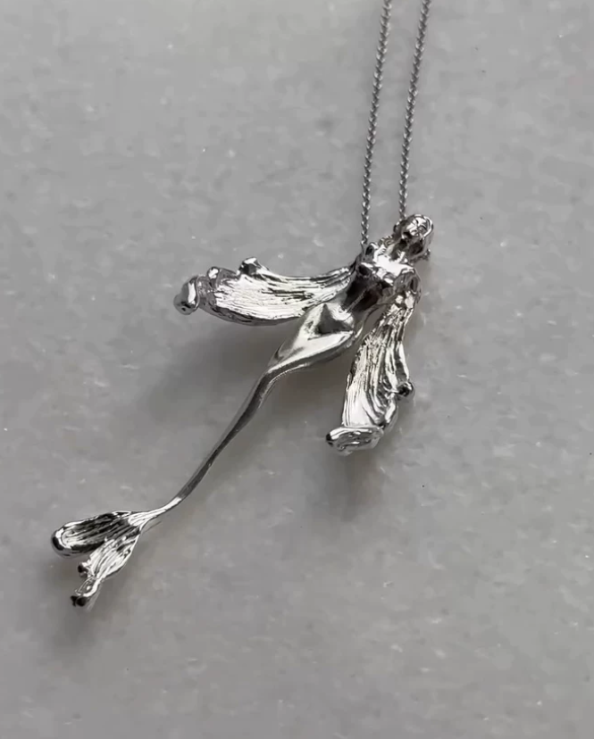 Sculpted Mermaid Link Necklace