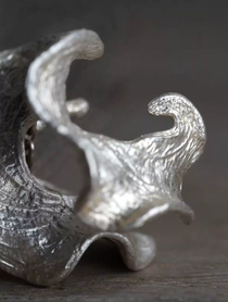 Curved Texture Ear Cuff