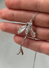 Sculpted Mermaid Link Necklace